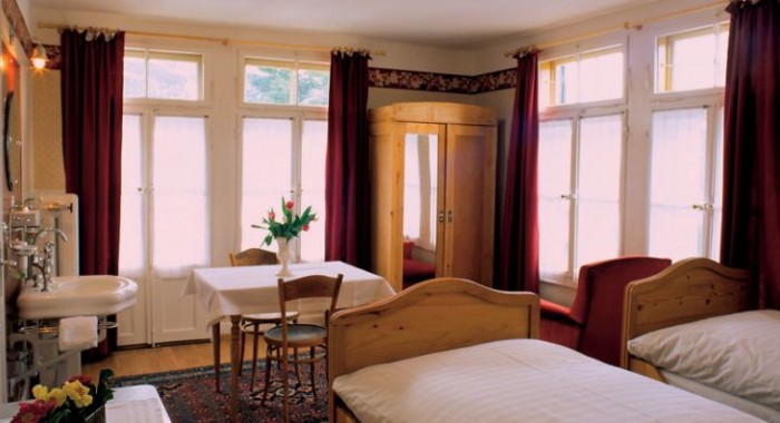 Hotel Falken, Wengen ski chalet, image 3
